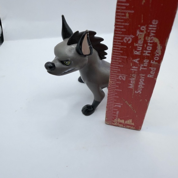 Disney The Lion Guard 3" Toy Figure Janja Gray Spotted Hyena Pride Lands READ - Picture 9 of 10